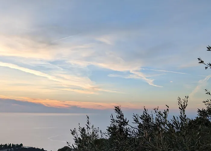 Anemar Lefkada